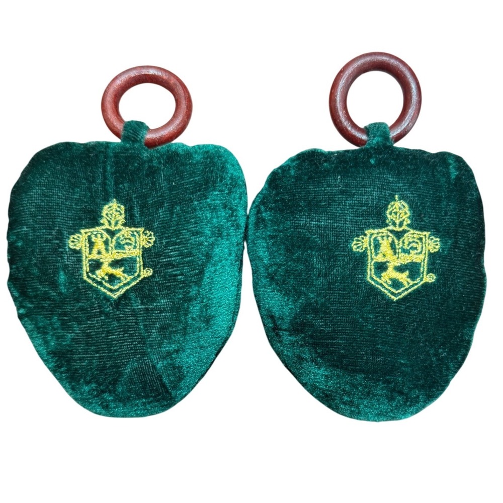 Vintage Emerald Green Velvet Shoe Trees Pair Wooden Ring SEA ISLAND RESORT